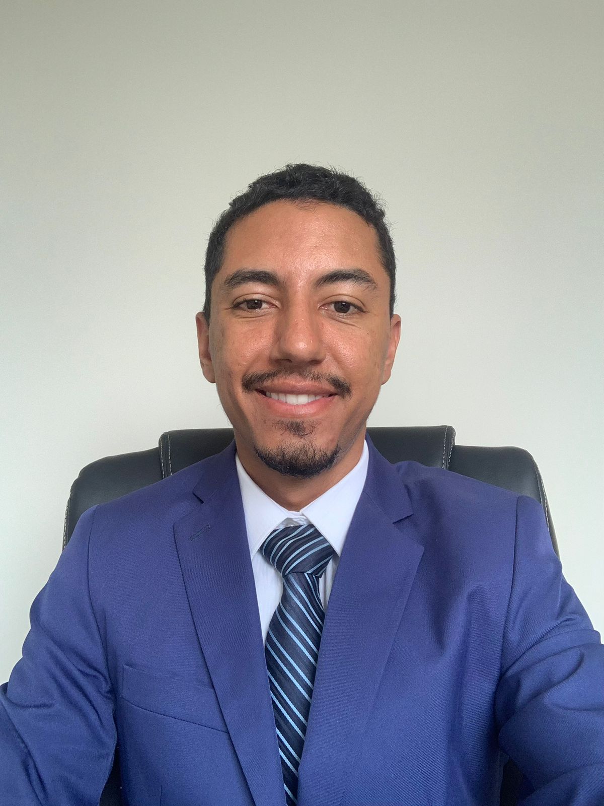 Dr. Rafael França, Advogado OAB/MG 214.722